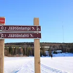 Aateli Lakeside 4*