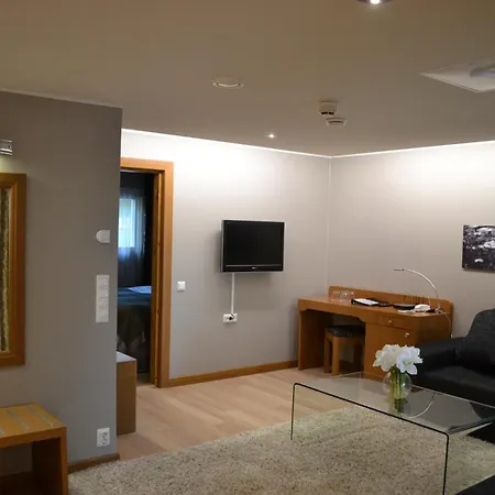 Aateli Lakeside 4* Vuokatti
