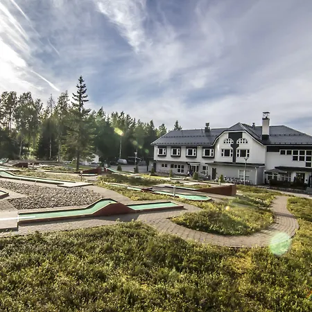 Hotel Aateli Lakeside 4*