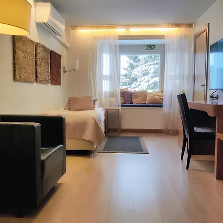 Aateli Lakeside Hotelli 4*