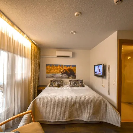 Hotel Aateli Lakeside 4*