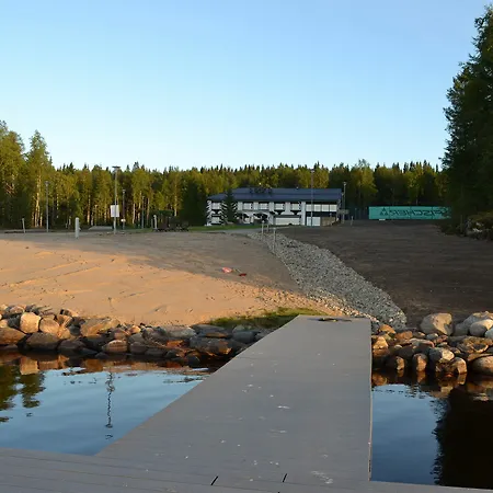 Aateli Lakeside 4*