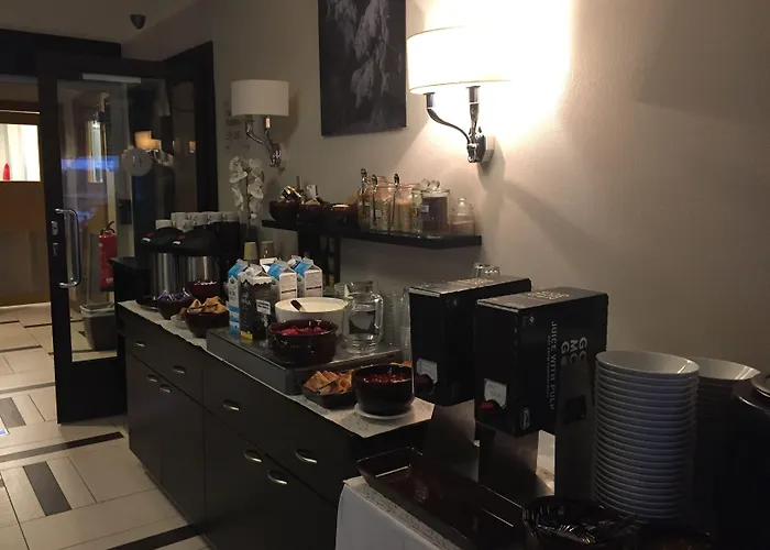 Aateli Lakeside Hotelli Vuokatti