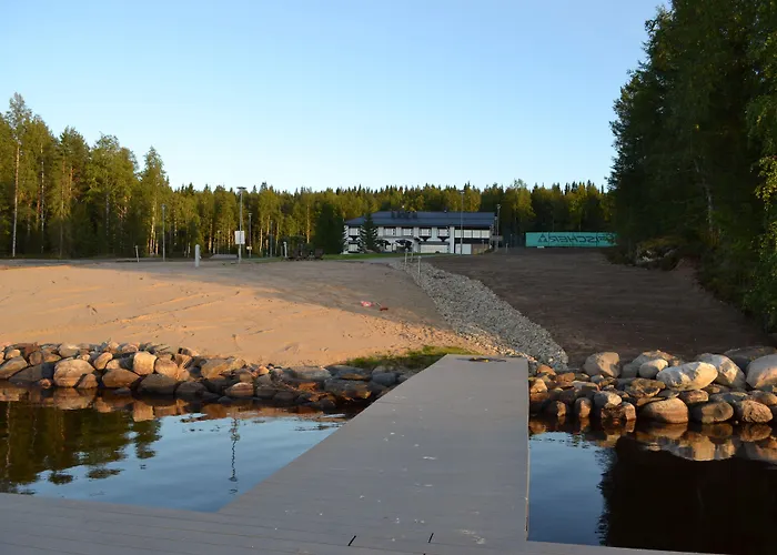 Hotelli Aateli Lakeside