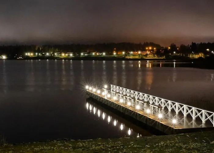 Hotelli Aateli Lakeside